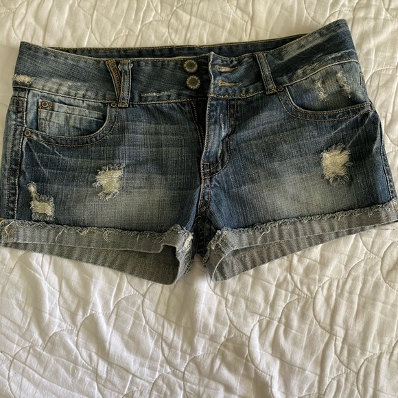 NWOT Jean Shorts - Picture 1 of 2